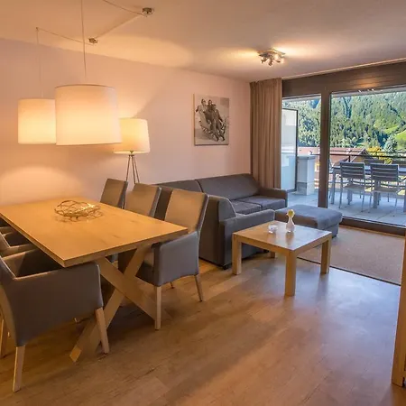Gastauer Aparthotel 4*