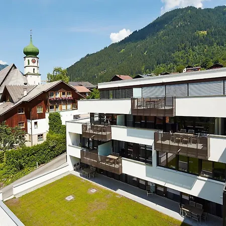 Aparthotel Gastauer 4*