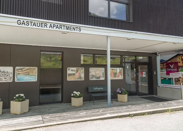 Aparthotel Gastauer 4*